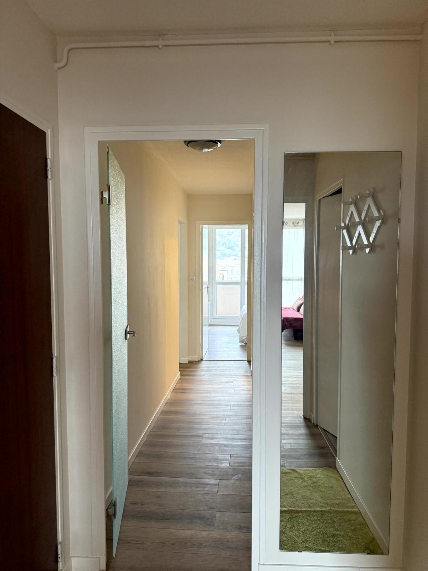 Appartement 4P 70M2 Plein Centre Avec Parking 阿让 外观 照片