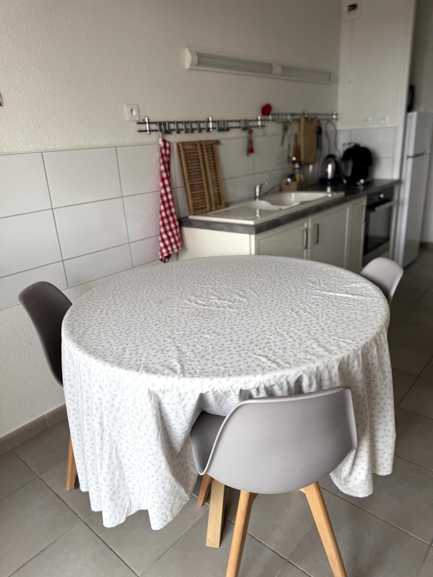 Appartement 4P 70M2 Plein Centre Avec Parking 阿让 外观 照片
