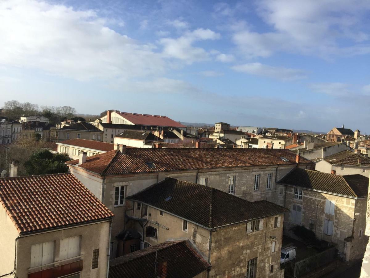 Appartement 4P 70M2 Plein Centre Avec Parking 阿让 外观 照片